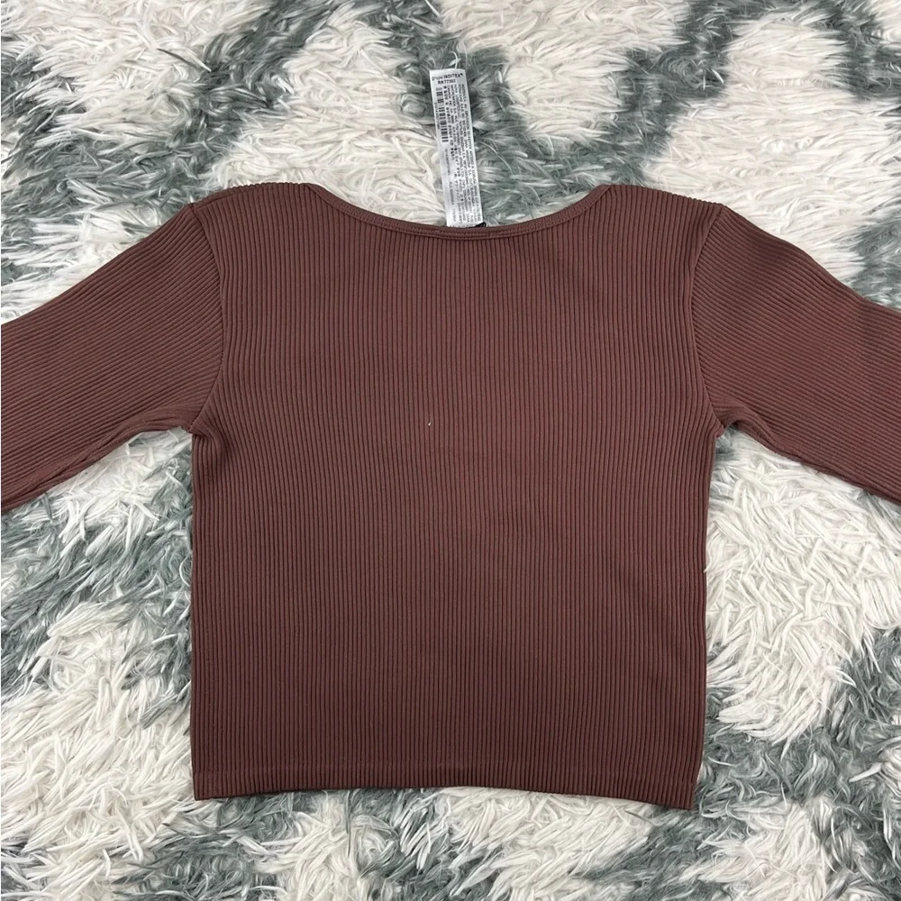 Zara Women's Brown Limitless Contour Seamless Ribbed Long Sleeve Crop Top Medium